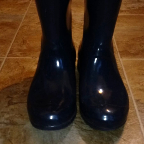Hunter Boots - Picture 2 of 7